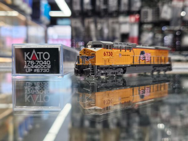 KATO USA 176-7040 GE AC4400CW UP #6730