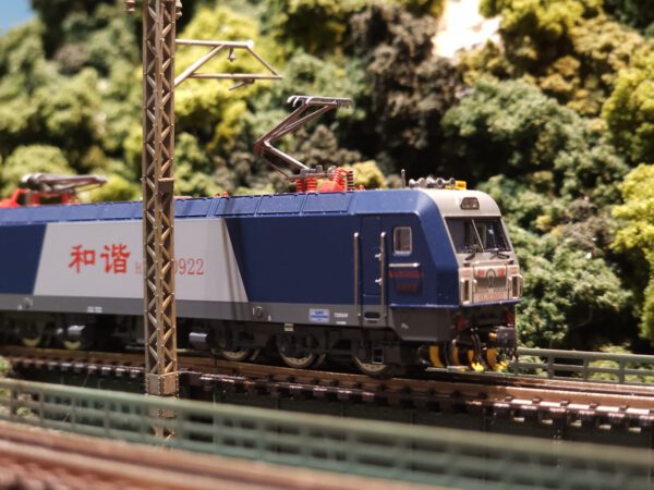 長嗚 N scale HDX3C-0922 西局西段