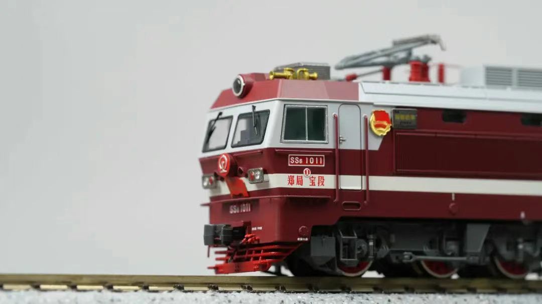 長鳴 SS6B 電力機車 ( 1/8/2024 中午前截止預訂)