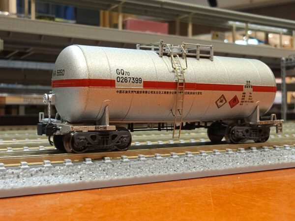 長鳴 GQ70 罐車 紅邊單節 N SCALE 火車模型